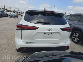2025 Toyota Highlander LE - miniatura 5
