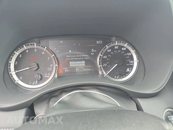 2025 Toyota Highlander LE - miniatura 18