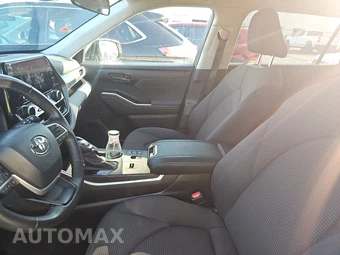 2025 Toyota Highlander LE - miniatura 12