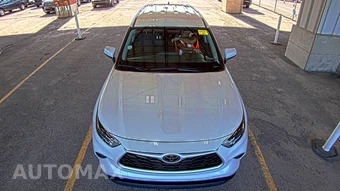 2025 Toyota Highlander LE - miniatura 2