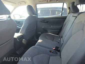 2025 Toyota Highlander LE - miniatura 13