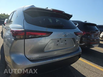 2025 Toyota Highlander LE - miniatura 5