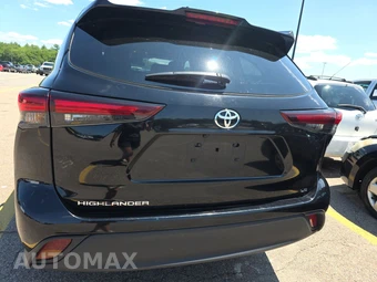 2025 Toyota Highlander LE - miniatura 5
