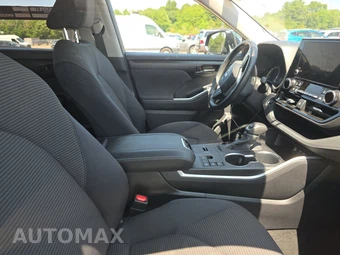 2025 Toyota Highlander LE - miniatura 8