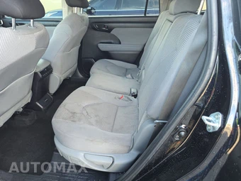 2025 Toyota Highlander LE - miniatura 13
