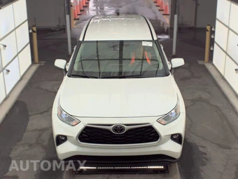 2025 Toyota Highlander LE - miniatura 2