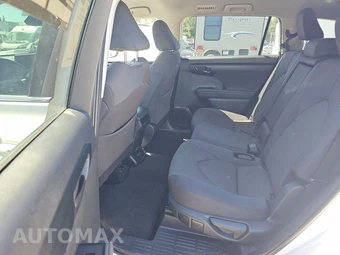 2025 Toyota Highlander LE - miniatura 13