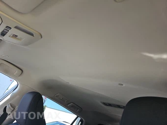 2025 Toyota Highlander LE - miniatura 14