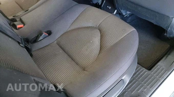 2025 Toyota Highlander LE - miniatura 25