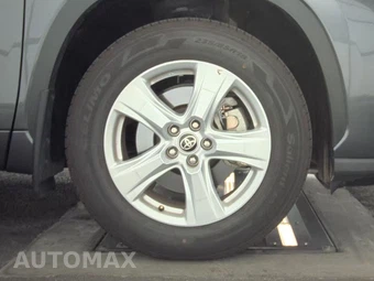 2025 Toyota Highlander LE - miniatura 10