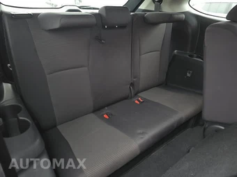 2025 Toyota Highlander LE - miniatura 14