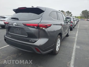 2025 Toyota Highlander LE - miniatura 4