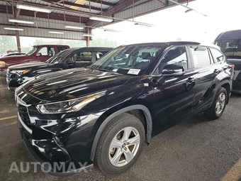 2025 Toyota Highlander LE