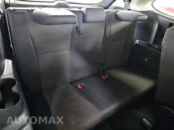 2025 Toyota Highlander LE - miniatura 14