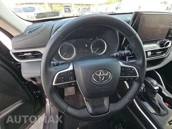 2025 Toyota Highlander LE - miniatura 15