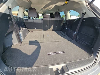 2025 Toyota Highlander LE - miniatura 21