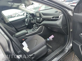 2025 Toyota Highlander LE - miniatura 14
