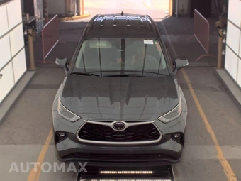 2025 Toyota Highlander LE - miniatura 2