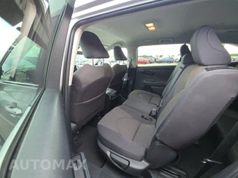 2025 Toyota Highlander LE - miniatura 19