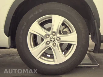 2025 Toyota Highlander LE - miniatura 12