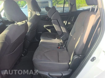 2025 Toyota Highlander LE - miniatura 19