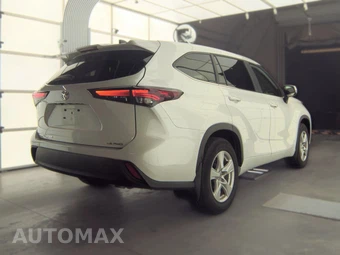 2025 Toyota Highlander LE - miniatura 5