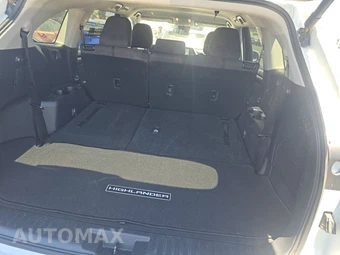 2025 Toyota Highlander LE - miniatura 18