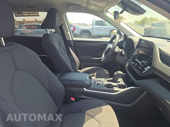 2025 Toyota Highlander LE - miniatura 8