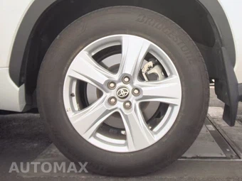2025 Toyota Highlander LE - miniatura 12