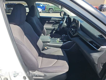 2025 Toyota Highlander LE - miniatura 14