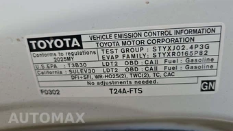 2025 Toyota Highlander LE - miniatura 25