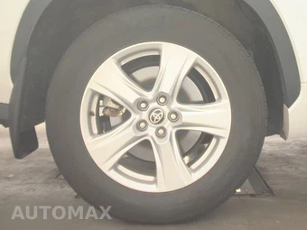 2025 Toyota Highlander LE - miniatura 11