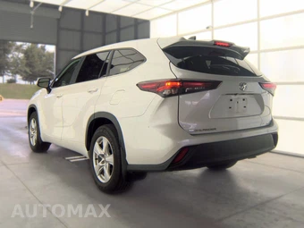 2025 Toyota Highlander LE - miniatura 8