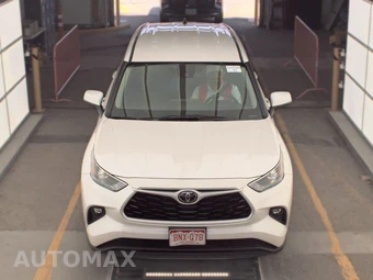 2025 Toyota Highlander LE - miniatura 2