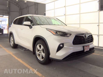 2025 Toyota Highlander LE - miniatura 4