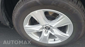 2025 Toyota Highlander LE - miniatura 28