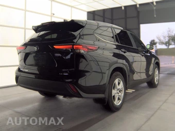2025 Toyota Highlander LE - miniatura 5