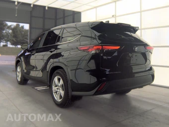 2025 Toyota Highlander LE - miniatura 8