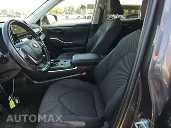 2025 Toyota Highlander LE - miniatura 13
