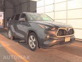 2025 Toyota Highlander LE - miniatura 4