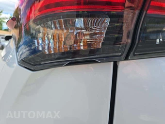 2025 Toyota Highlander LE - miniatura 21
