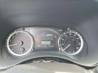 2025 Toyota Highlander LE - miniatura 6