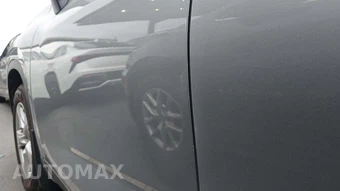 2025 Toyota Highlander LE - miniatura 21