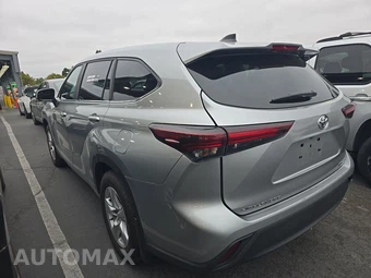 2025 Toyota Highlander LE - miniatura 6