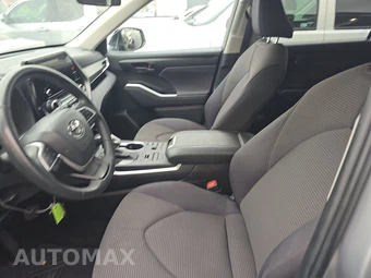 2025 Toyota Highlander LE - miniatura 7