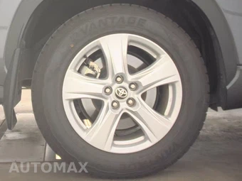 2025 Toyota Highlander LE - miniatura 11