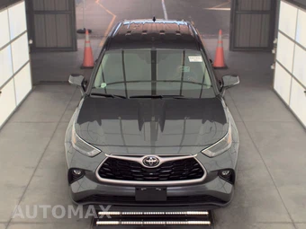 2025 Toyota Highlander LE - miniatura 2