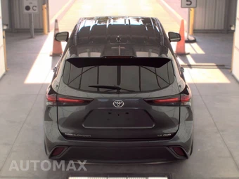 2025 Toyota Highlander LE - miniatura 6