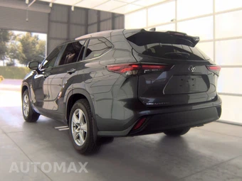 2025 Toyota Highlander LE - miniatura 8