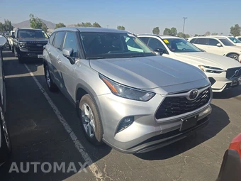 2025 Toyota Highlander LE - miniatura 3